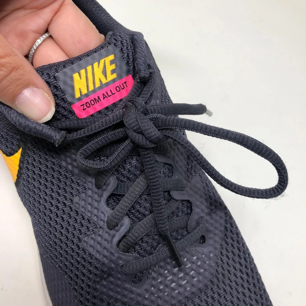 Nike‎ Zoom All Out Low 2 Sneakers Womens 12 Running Shoes Purple Yellow Gym